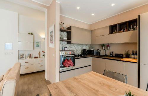 Attico Milano - 2min Metro - Elegante with AC - Foto 11