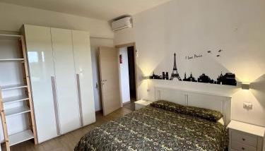 Grazioso appartamento Tiburtina - 3 bedrooms - Foto 5, wardrobe