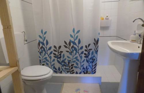 Feel at Home - Photo 24