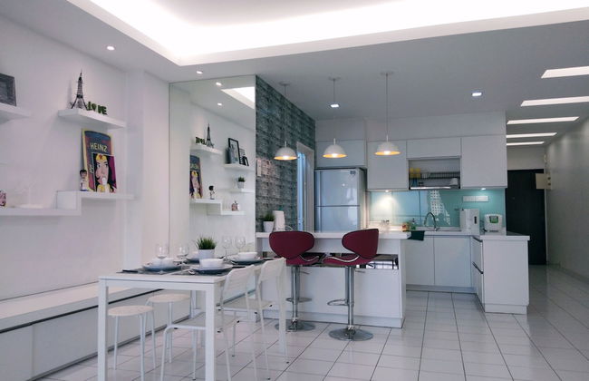 Plaza Manjalara with 2 bedrooms - Photo 1