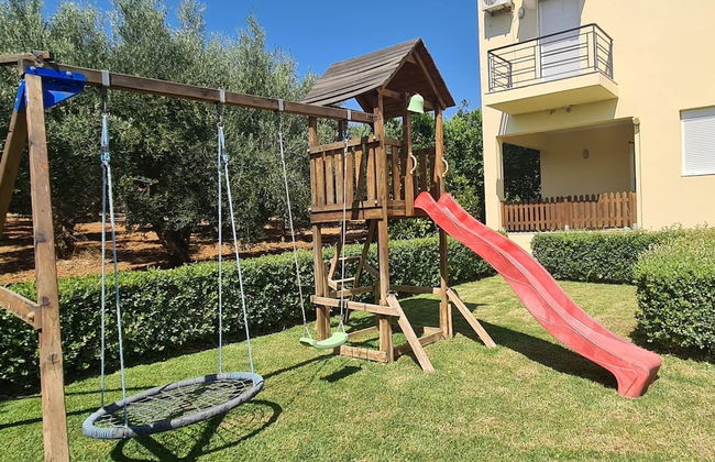 Villa With Private Pool, BBQ Area - Photo 42