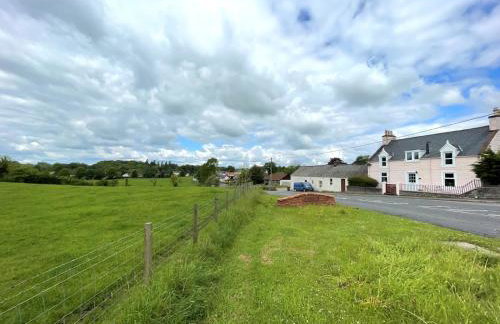 Spacious 3BR Cottage in Beautiful Rural Setting - Pass the Keys - Foto 19