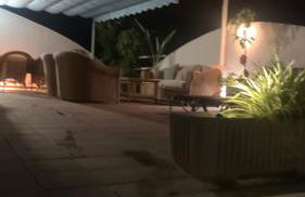 Beachfront Villa - Photo 7