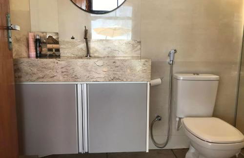 Chalé Mirante, piscina, cachoeira, lago e vista espetacular em Alexânia Goiás - Foto 22