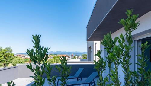 Martina Palace Apartments - Photo 3