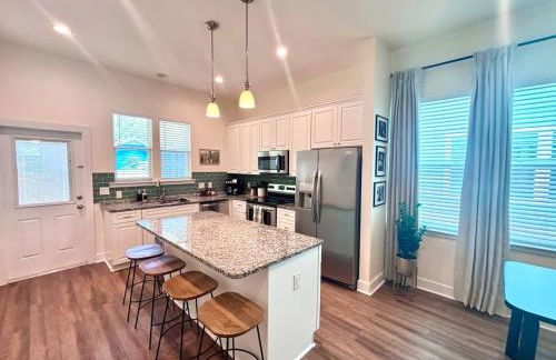 The Harmony Suite Near UF Shands & Downtown - Photo 48