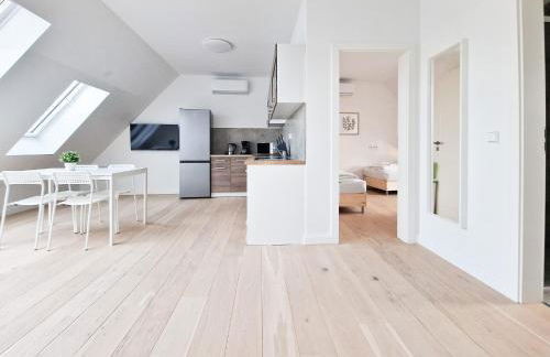 Tolstov Apartments - City Apartments with 1 or 2 Rooms - 15 Min to Messe DUS and Old Town DUS - Foto 38