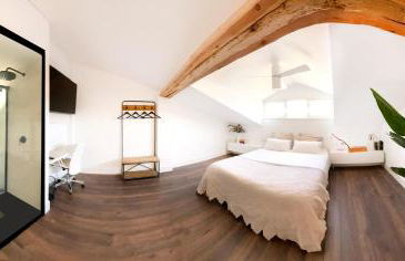 Luxury Pintoreria Atico - Photo 3