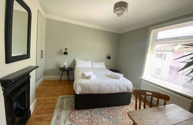 Stunning Beach House At Southsea, Portsmouth - Photo 6