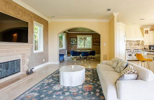 Mansion in the hills near Universal Studios! - Foto 25