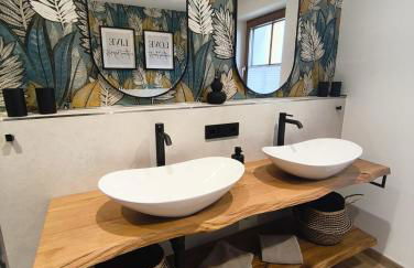 FeWo "Waldblick" und "Gartenblick" mit Pool und Kinderspielplatz - Foto 2