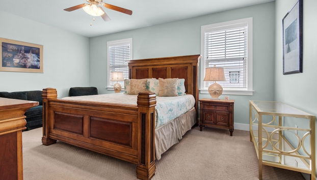 Camp David 4 Bedroom Cottage by RedAwning - Photo 4