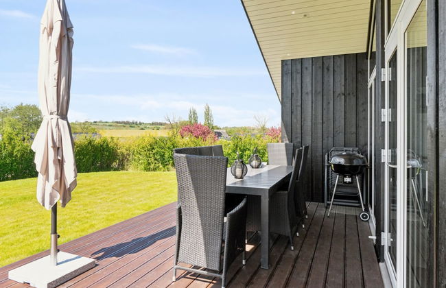 3 bedroom House in Frørup with terrace - Photo 2