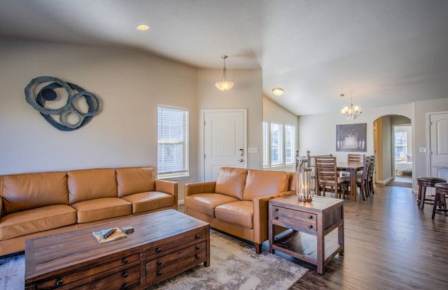 4BR Modern Townhome Close to Usafa! - Foto 21