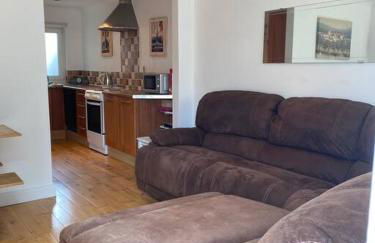 Lovely centrally located 2 bedroom flat in Southsea - Photo 7