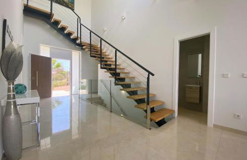 Las Colinas Golf & Country Club Residences - Foto 11