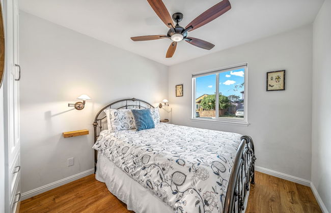 Charming 2 BDR Seaside Cottage 5 Min to Beach! - Foto 4