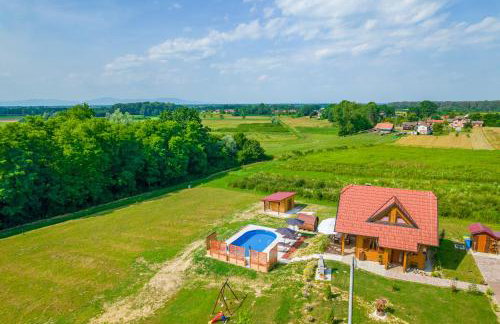 Hižica Bubika - Foto 9