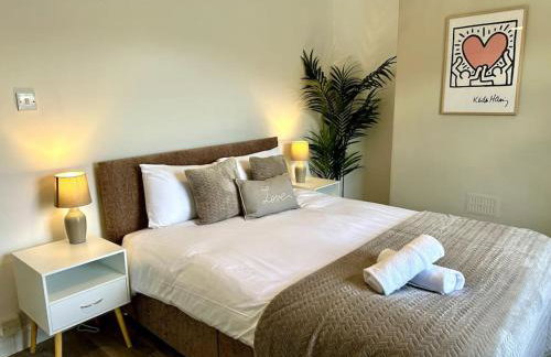 2 Bedroom City Centre House - Pet Friendly - Free Parking - Foto 7