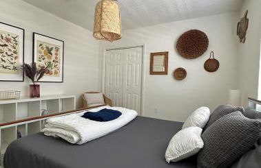 Miami's Cozy Tropical Getaway - Photo 11