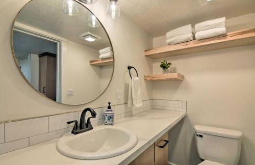 Modern Ranch House with Fire Pit and Valley Views - Foto 31