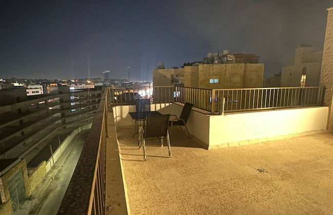 Cozy Rooftop Near Al Services 23 - Foto 28