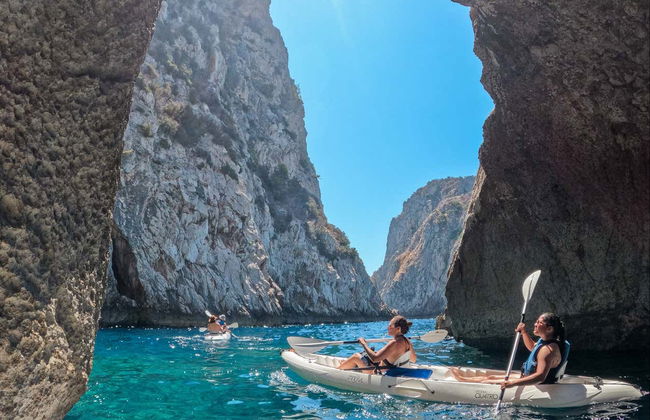 Capri Kayak Tour - Photo 12