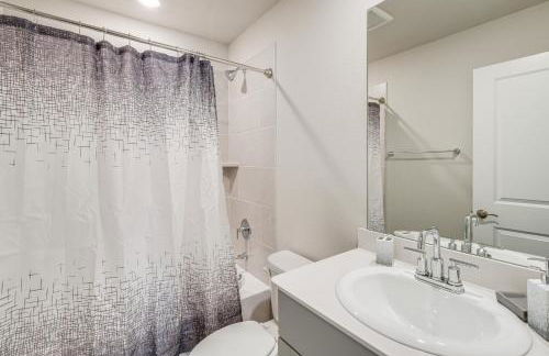 New Home with Yard and Pool Access 8 Mi to McKinney! - Photo 18