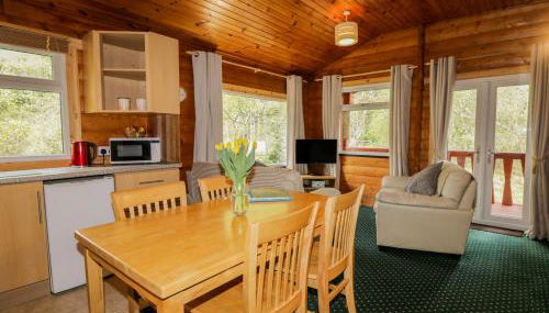 Eagle Lodge - Photo 4