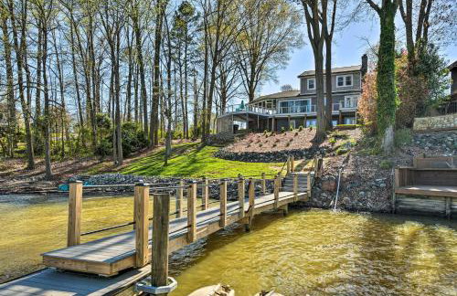 Riviera Paradise with Private Dock! home - Foto 1