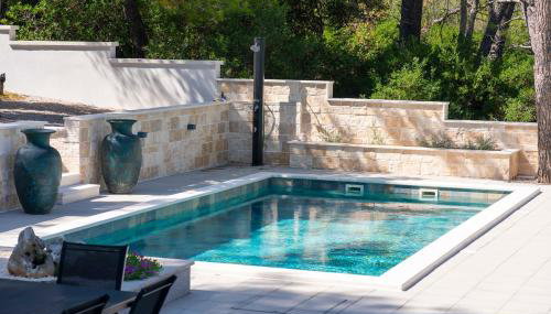 Villa L'aron - Photo 2, sunbed, Shower