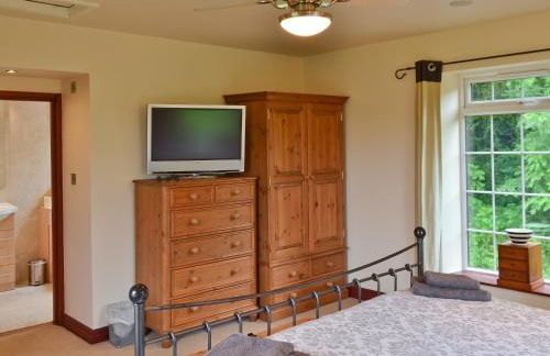 Wood Cottage - Photo 15