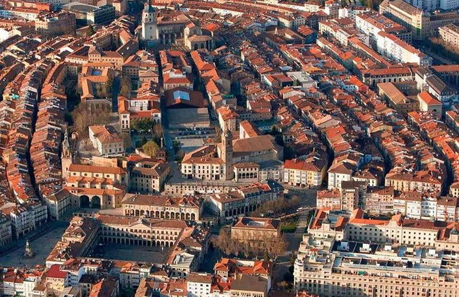 Tour guidato di Vitoria e Valle del Sale di Añana - Foto 2