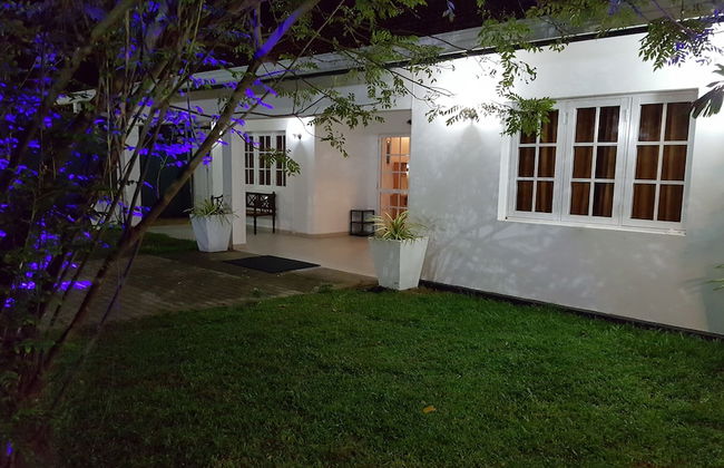 Tripper's Private Villa - Photo 15