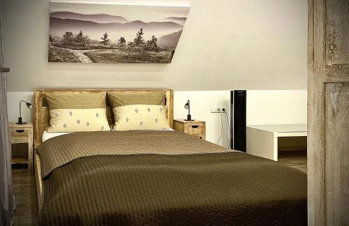 Dilger Apartments - Photo 3