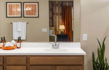 Prickly Paradise - Modern Comfort Meets Desert Charm in Buckeye - Foto 22