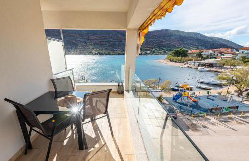 Holidays Roko - Sea View Apartments with Pool - Foto 5