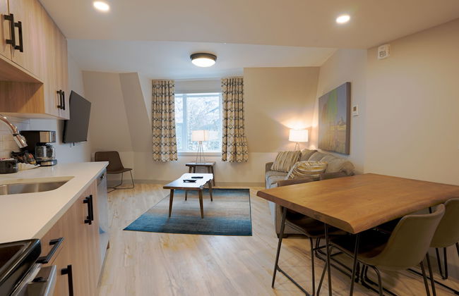 Basecamp Suites Banff - Photo 36