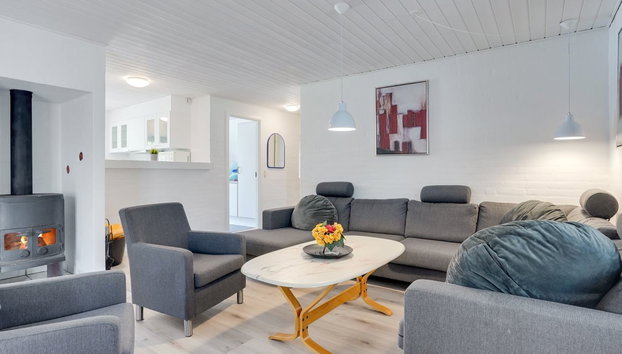 "Ferhat" - 2.9km from the sea - Photo 3, Living Room