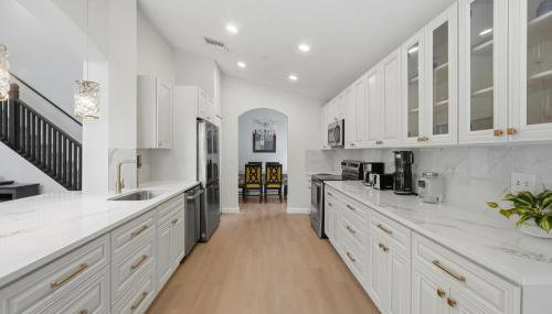 The Seasons Retreat 5BR Oasis with Private Pool - Foto 2