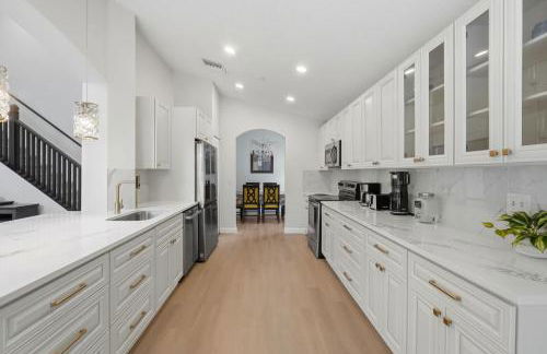 The Seasons Retreat 5BR Oasis with Private Pool - Foto 2