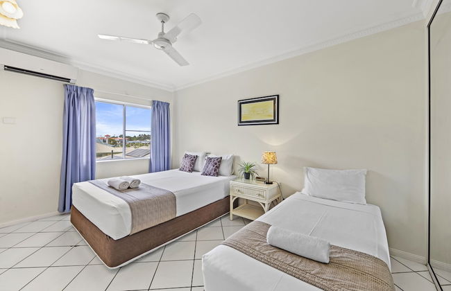 Koala Court Holiday Apartments - Photo 10