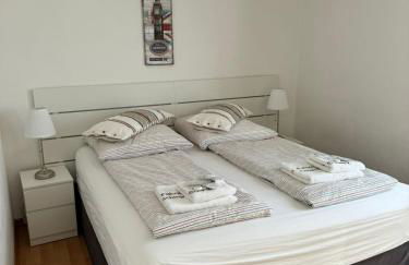 Sahara Falcon - Photo 12