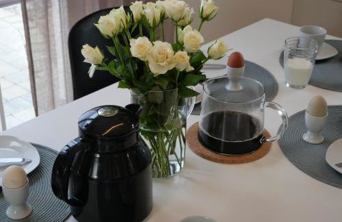 neben Wismar FH"FaJuKa" Strandnah mit Wallbox - Photo 3