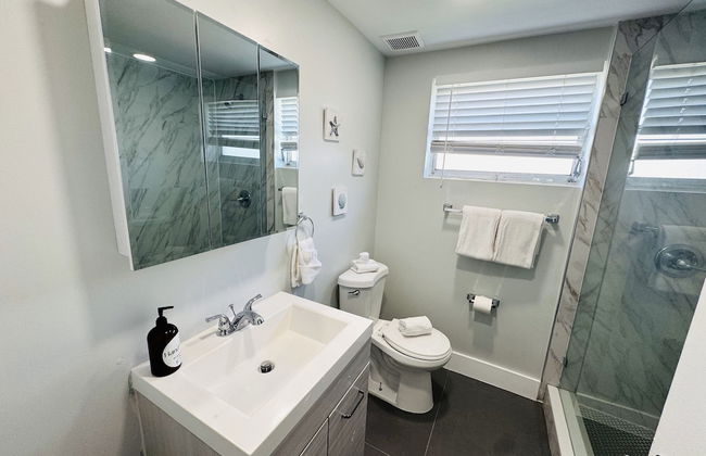 Bayview Regency Apartments By Lowkl - Foto 45