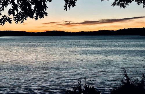 Gorgeous Cabin with Beautiful Views of Toledo Bend Lake for a Relaxing Couples Getaway in Hemphill, Texas - Foto 36