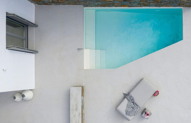 Phos Villas Tinos - Helios Villa With Private Pool and Sea View 96m - Photo 8