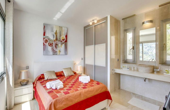 Tranquil San Jose Villa with 6 Bedrooms 1045 - Photo 5