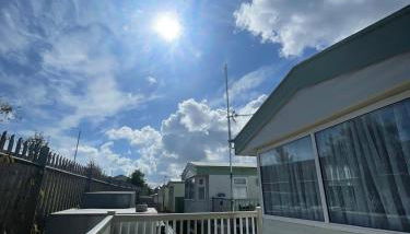 Sealands park, sleeps 6, WiFi, heating, veranda,beach access - Foto 4