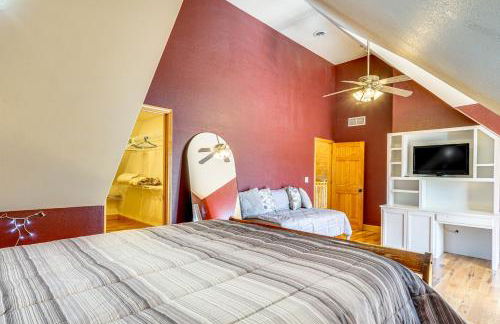 Game Room, Deck and Yard Lake of the Ozarks Retreat - Foto 26